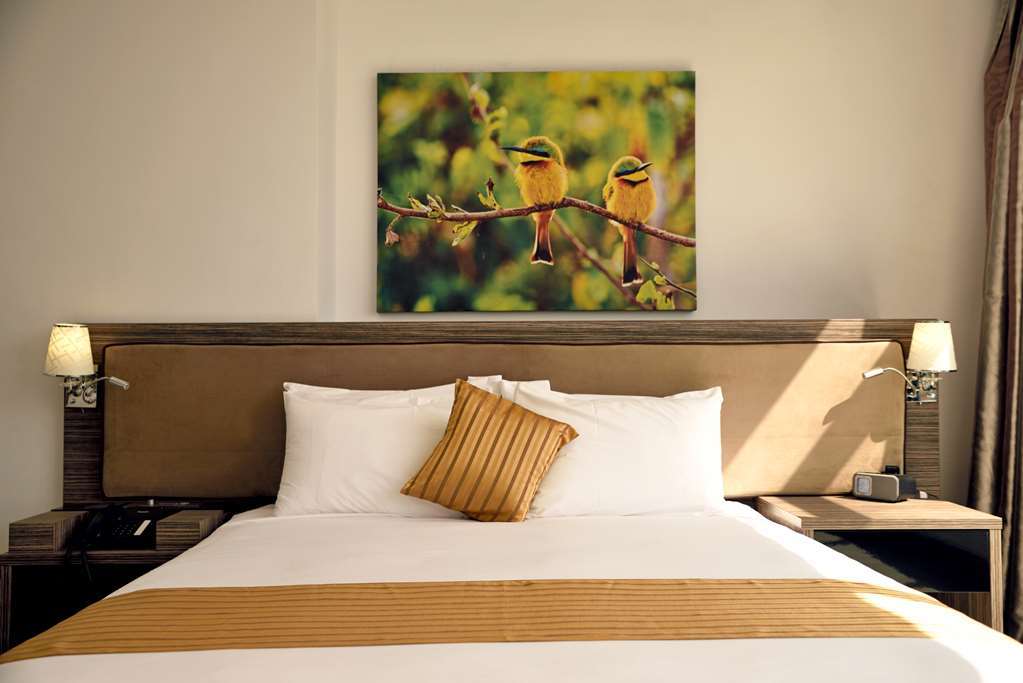 Golden Tulip Dar Es Salaam City Center Hotel Phòng bức ảnh